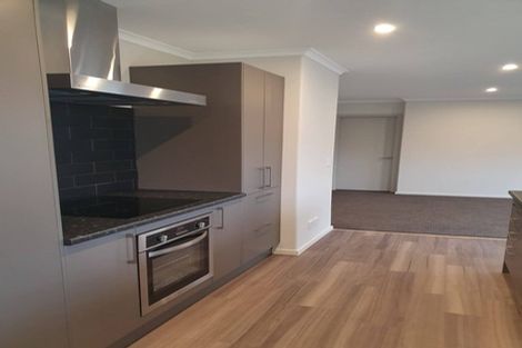 Photo of property in 43a Wainuiomata Road, Wainuiomata, Lower Hutt, 5014