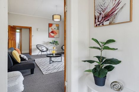 Photo of property in 68 Chelwood Street, Takaro, Palmerston North, 4412