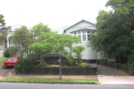 Photo of property in 32 Dryden Street, Grey Lynn, Auckland, 1021