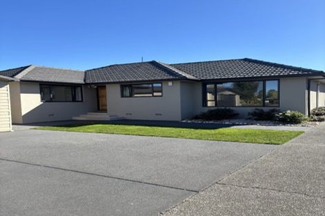 Photo of property in 207 Wainoni Road, Avondale, Christchurch, 8061