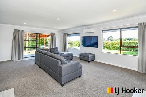 Photo of property in 384 Glenbrook Station Road, Glenbrook, Waiuku, 2681