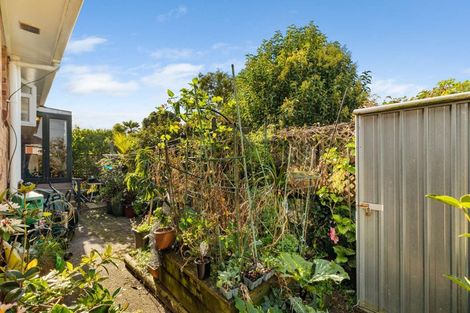 Photo of property in 1/11 Miles Avenue, Papatoetoe, Auckland, 2025