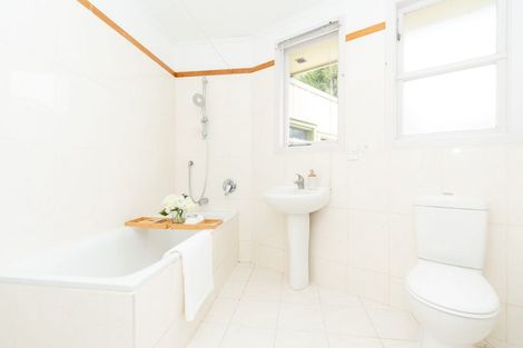 Photo of property in 8 Linthorpe Place, Hillcrest, Hamilton, 3216