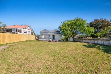 Photo of property in 5 Porter Crescent, Helensville, 0800
