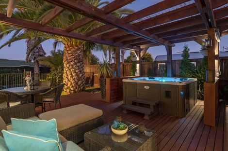 Photo of property in 429 Otumoetai Road, Otumoetai, Tauranga, 3110