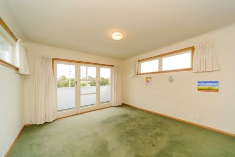 Photo of property in 7 Buick Crescent, Awapuni, Palmerston North, 4412