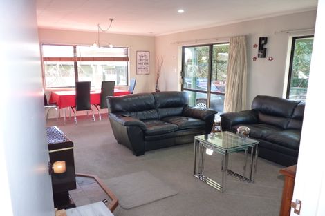 Photo of property in 5b Gillies Avenue, Taupo, 3330