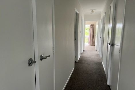 Photo of property in 23 Vina Place, Massey, Auckland, 0614