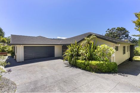 Photo of property in 70a Kirton Drive, Riverstone Terraces, Upper Hutt, 5018
