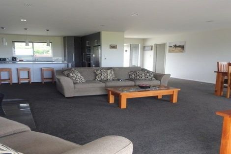 Photo of property in 9 Mcleod Street, Rapahoe, Greymouth, 7803
