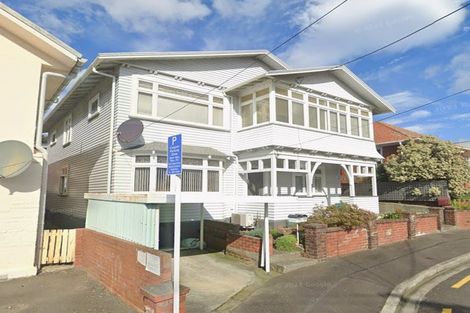 Photo of property in 5-5a Moncrieff Street, Mount Victoria, Wellington, 6011