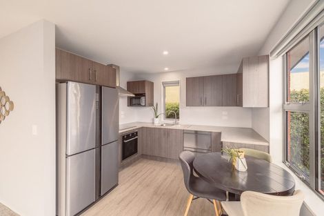 Photo of property in 2/518 Marine Parade, South New Brighton, Christchurch, 8062