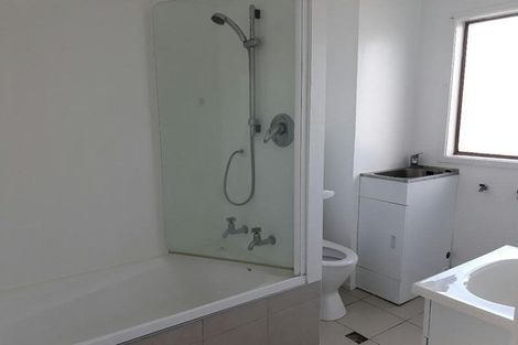 Photo of property in 10/773 Beach Road, Browns Bay, Auckland, 0630