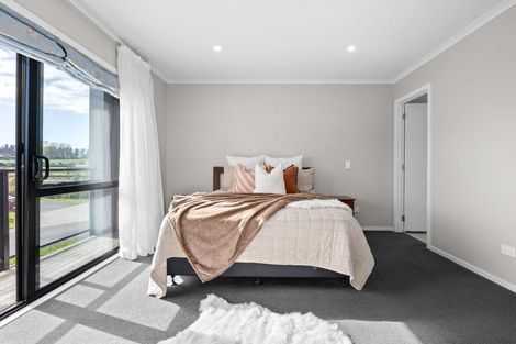 Photo of property in 17 Anna Jean Crescent, Flagstaff, Hamilton, 3210