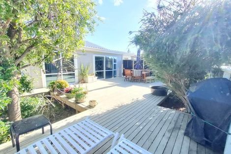 Photo of property in 15 Queen Street, Winton, 9720