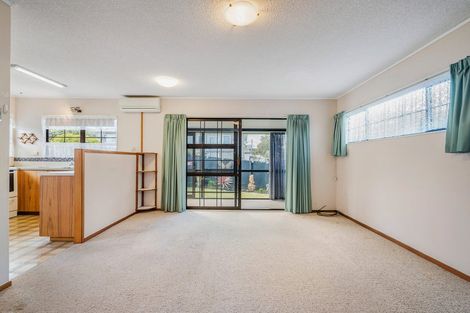 Photo of property in 163 Onerahi Road, Onerahi, Whangarei, 0110