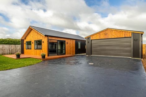 Photo of property in 120 Severn Street, Clifton, Invercargill, 9812