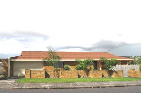 Photo of property in 59 Spence Road, Henderson, Auckland, 0612