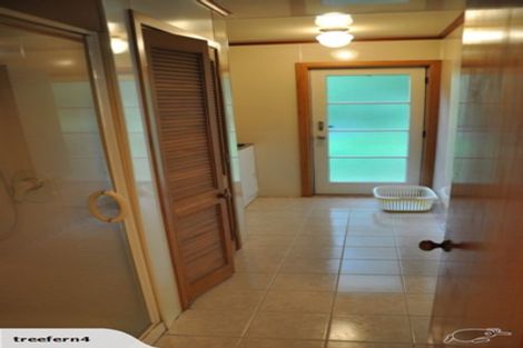 Photo of property in 25 Wyndham Road, Pinehaven, Upper Hutt, 5019