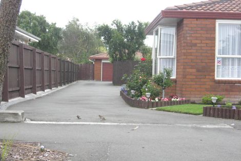 Photo of property in 2/10 Leslie Street, Upper Riccarton, Christchurch, 8041