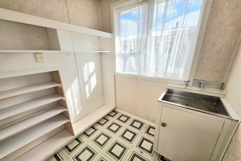 Photo of property in 52 Taward Street, Oamaru North, Oamaru, 9400