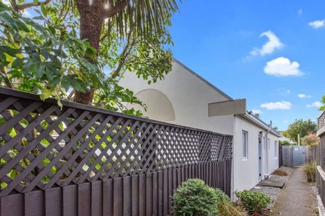 Photo of property in 4/26 Walton Street, Sydenham, Christchurch, 8023