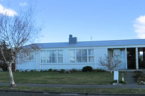 Photo of property in 35 Hitchings Avenue, Onekawa, Napier, 4110
