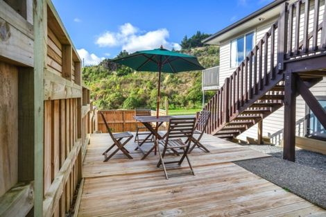 Photo of property in 2 Abbey Way, Whitby, Porirua, 5024