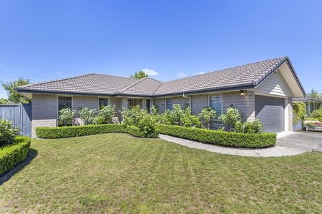 Photo of property in 12 Silkwood Crescent, Karaka, Papakura, 2113