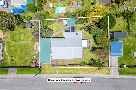Photo of property in 3 Koromiko Street, Otaki Beach, Otaki, 5512