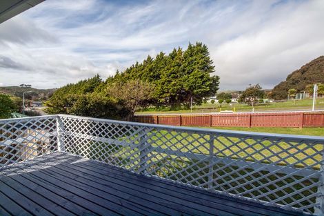Photo of property in 14 Awatea Street, Ranui, Porirua, 5024