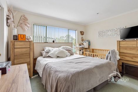 Photo of property in 22 San Pedro Place, Henderson, Auckland, 0612
