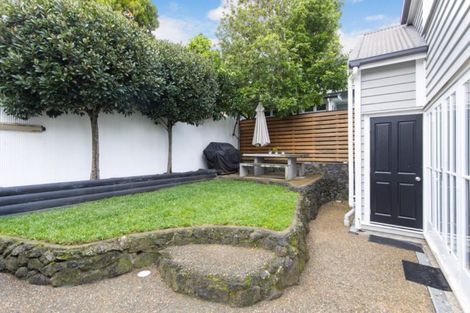 Photo of property in 22 Leamington Road, Mount Eden, Auckland, 1024