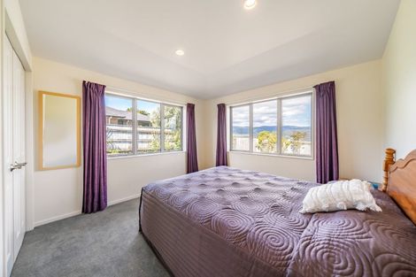 Photo of property in 23 Garrett Place, Riverstone Terraces, Upper Hutt, 5018