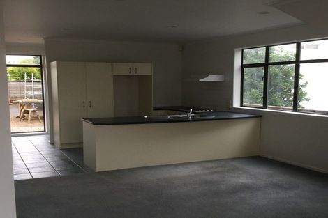 Photo of property in Tuscany Towers, 31/1 Ambrico Place, New Lynn, Auckland, 0600