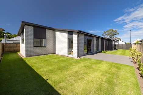 Photo of property in 74 Spalling Road, Halswell, Christchurch, 8025