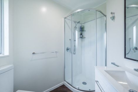 Photo of property in 8 Beachwater Grove, Paraparaumu Beach, Paraparaumu, 5032