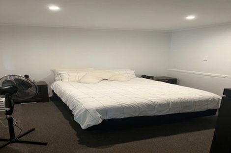 Photo of property in 23 Polandson Place, Opaheke, Papakura, 2113