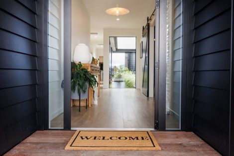 Photo of property in 72 Hartwell Drive, Kelvin Grove, Palmerston North, 4470