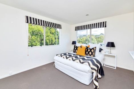 Photo of property in 2/41 Selwyn Crescent, Forrest Hill, Auckland, 0620