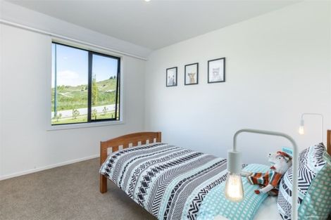 Photo of property in 2 Batsford Lane, Lower Shotover, Queenstown, 9371