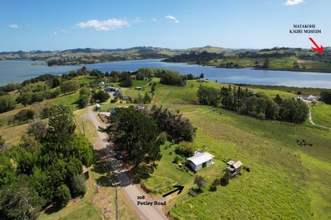 Photo of property in 208 Petley Road, Paparoa, 0571