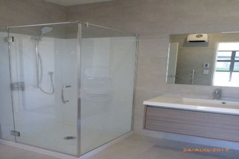 Photo of property in 32 Kaimanawa Road, Karaka, Papakura, 2113