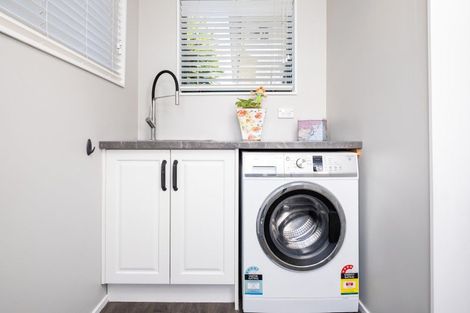 Photo of property in 804a Lyell Street, Akina, Hastings, 4122