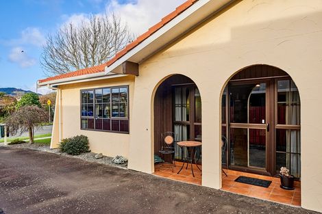 Photo of property in 36 Waddington Drive, Naenae, Lower Hutt, 5011