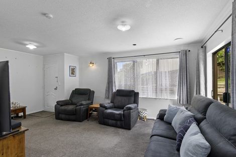 Photo of property in 112 Norana Road, Timberlea, Upper Hutt, 5018