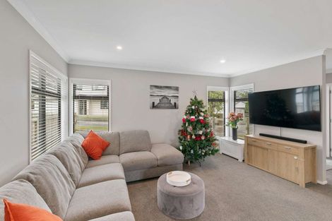 Photo of property in 2 Magnolia Lane, Kaukapakapa, Helensville, 0875
