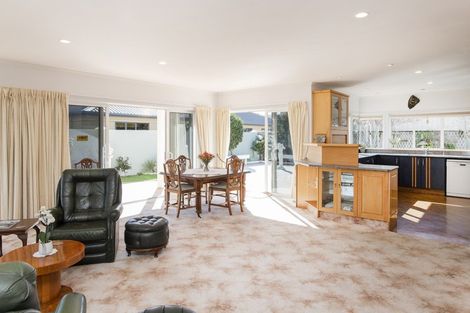 Photo of property in 77 Potae Avenue, Lytton West, Gisborne, 4010