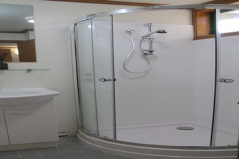 Photo of property in 33 Eastbourne Street, Caversham, Dunedin, 9012