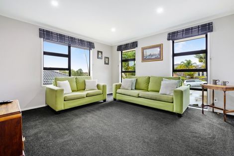 Photo of property in 4 Bloomfield Rise, Stanmore Bay, Whangaparaoa, 0932